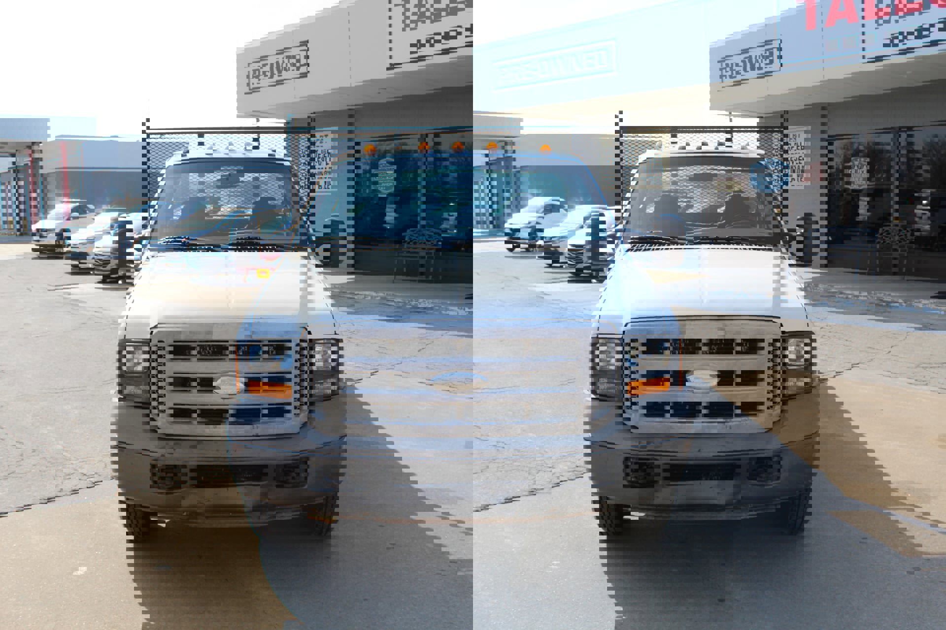 Used 2005 Ford F350 XL image 15