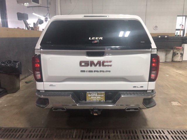 Used 2023 GMC Sierra 1500 SLE AWD/4WD image 4