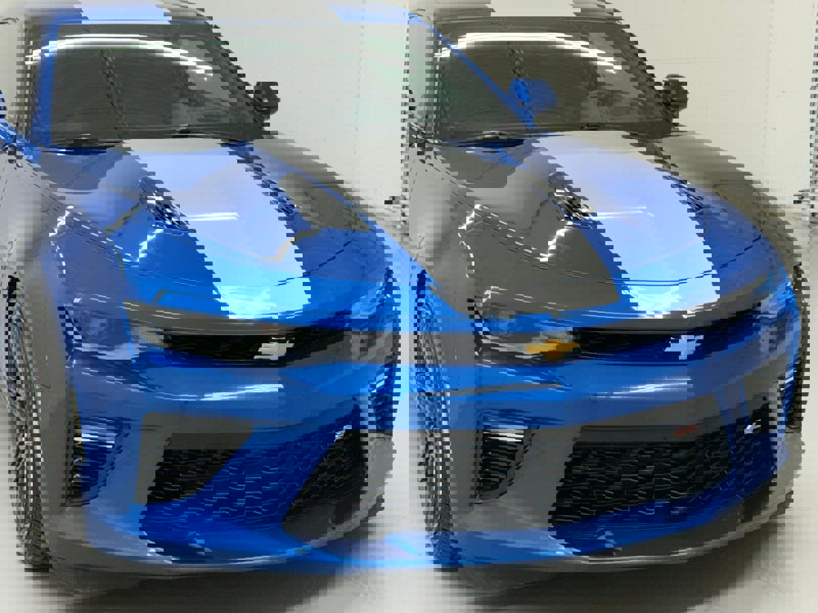 Used 2016 Chevrolet Camaro SS image 8