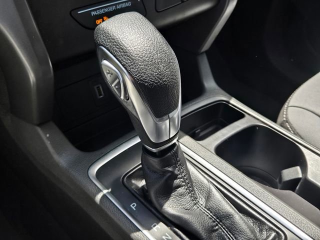 Used 2017 Ford Escape S FWD image 11