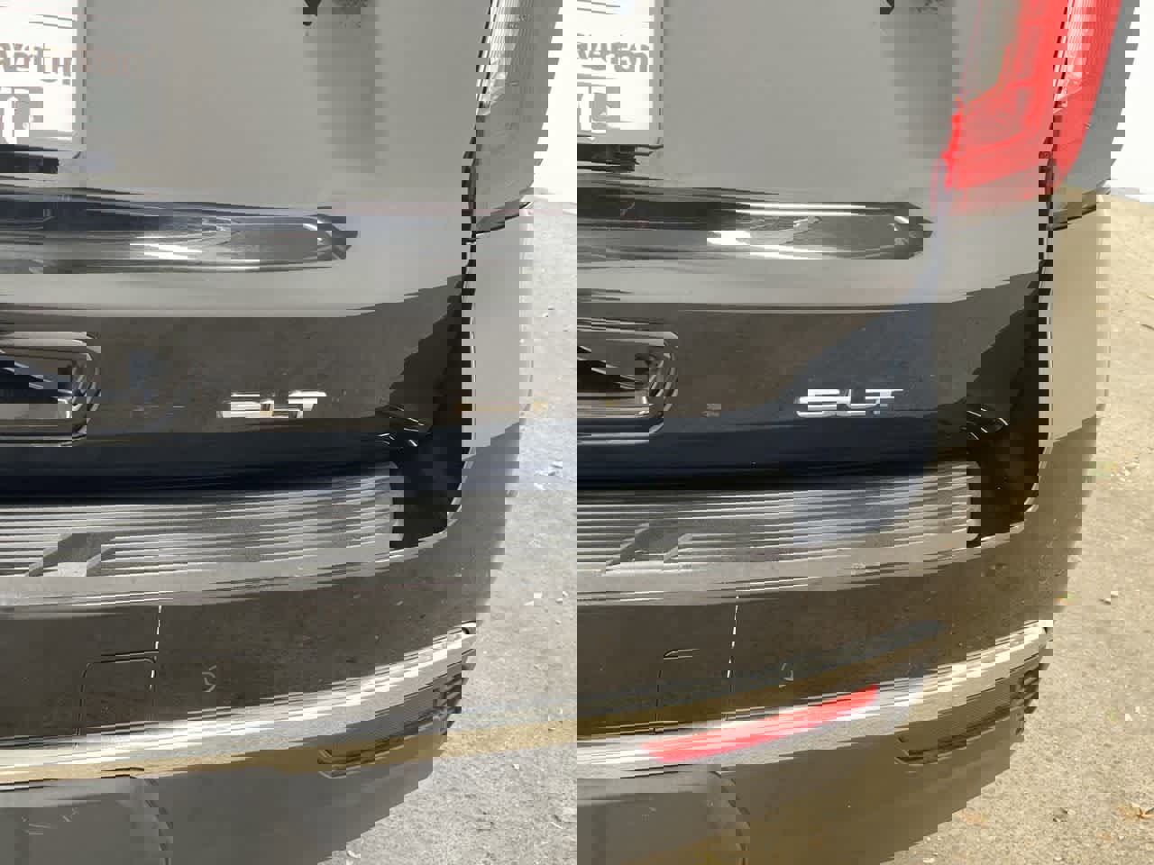 Used 2023 GMC Yukon SLT image 11