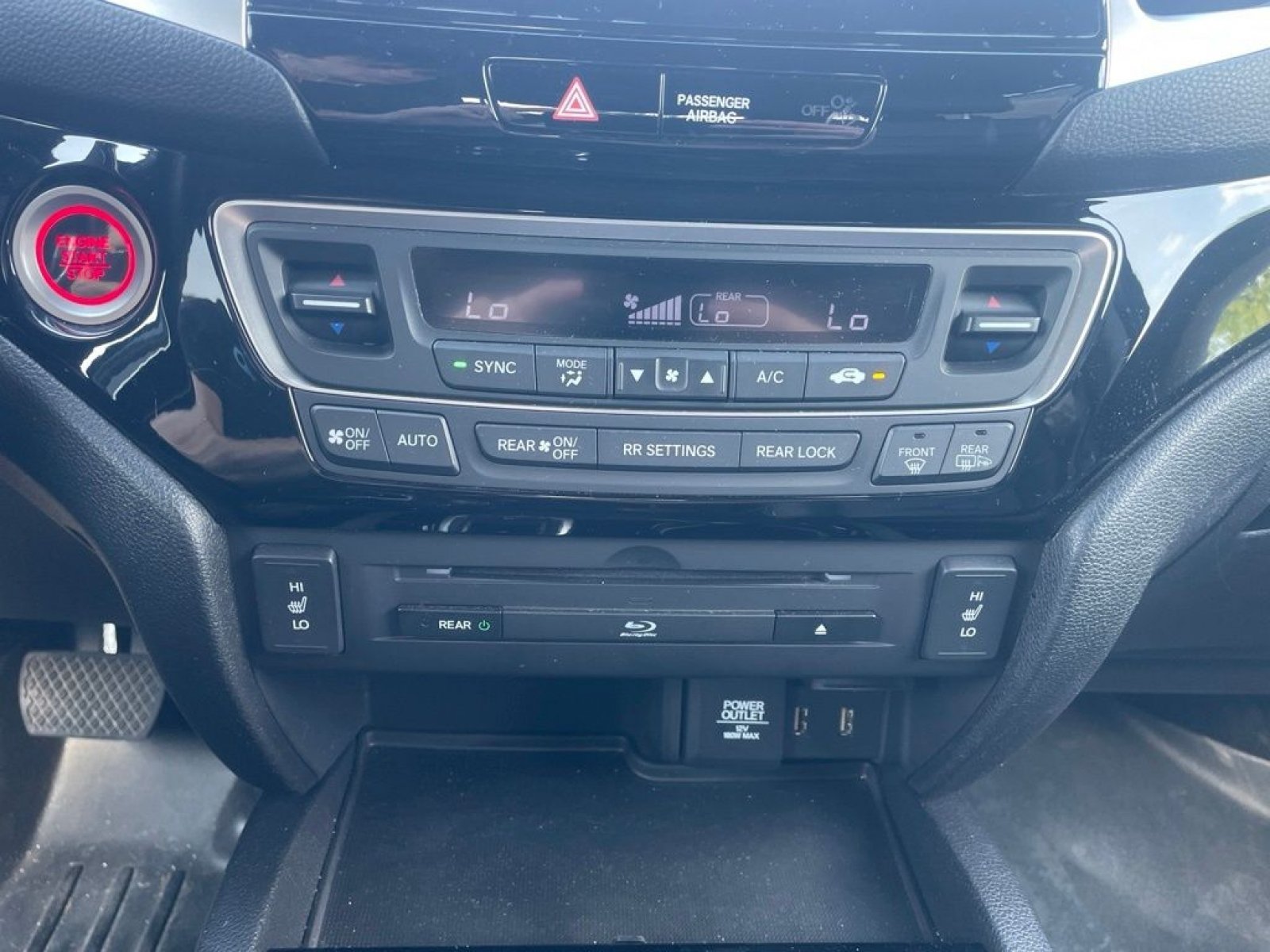 Used 2017 Honda Pilot Touring image 14