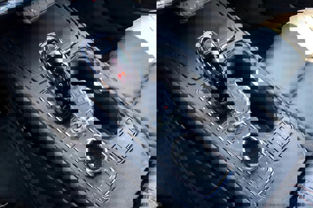 Used 2023 Cadillac XT4 Sport w/ Cold Weather Package image 11