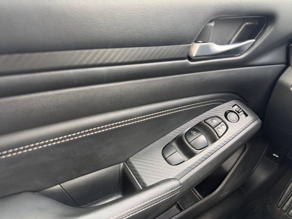 Used 2019 Nissan Altima 2.5 S FWD image 11