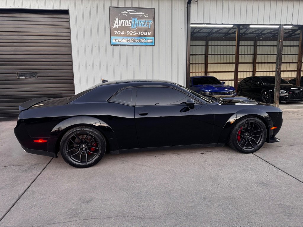 Used 2019 Dodge Challenger R/T Scat Pack w/ Widebody Package image 11