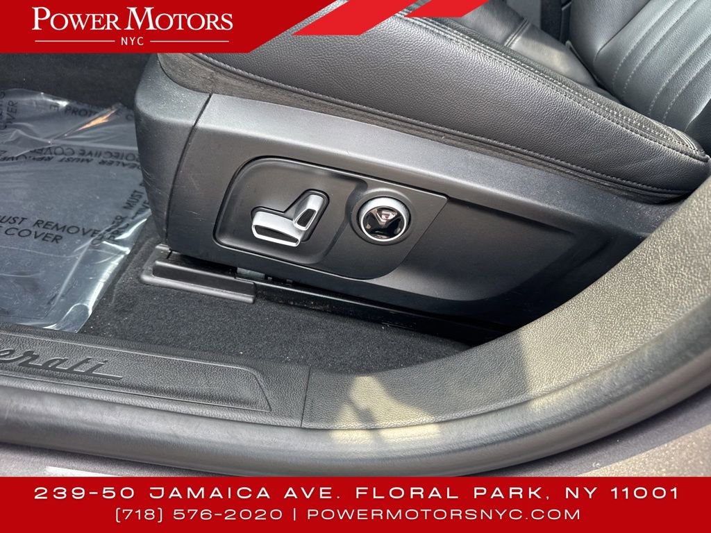 Used 2023 Maserati Levante Modena image 33