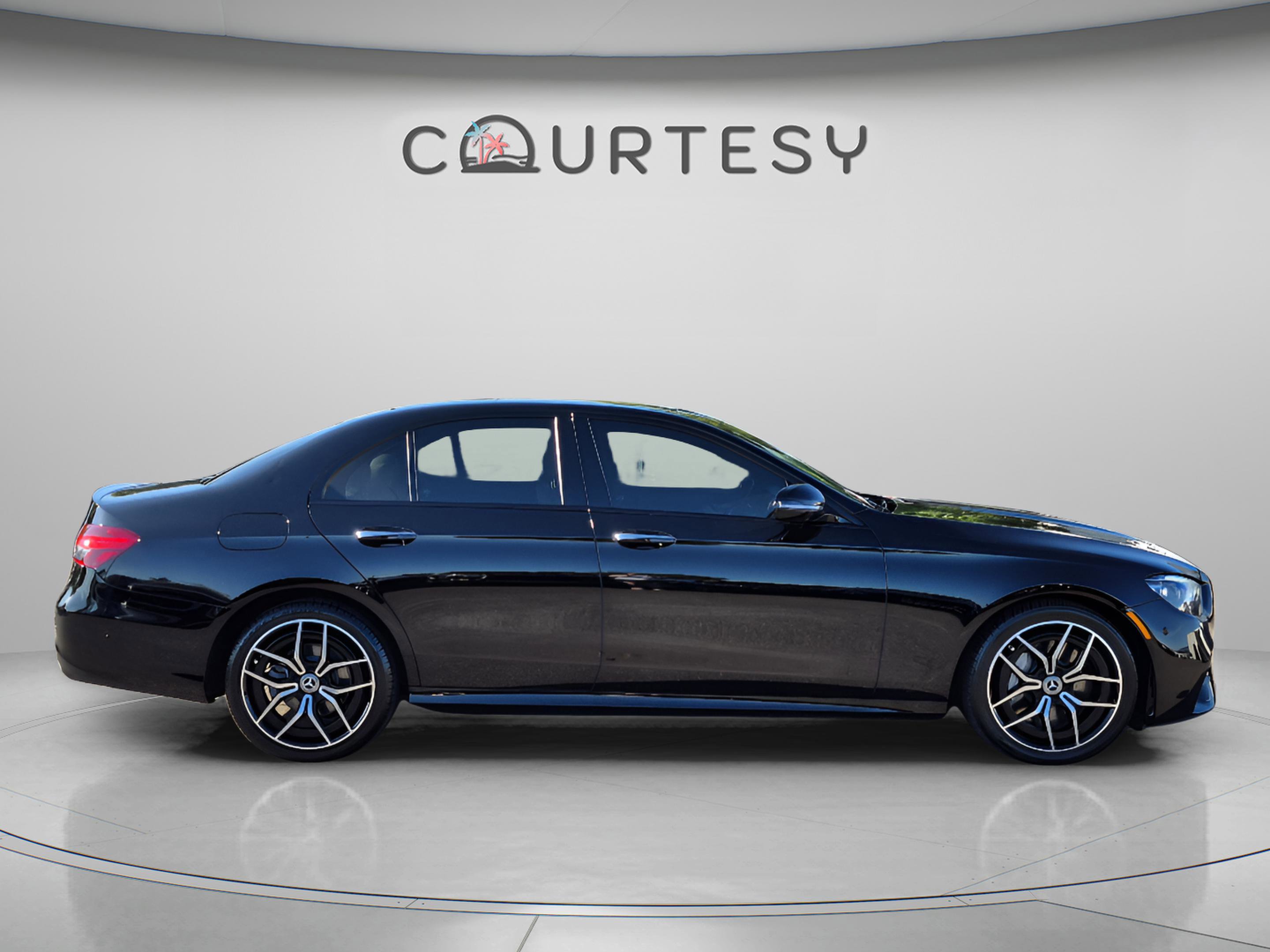 Used 2022 Mercedes-Benz E 350 Sedan image 8
