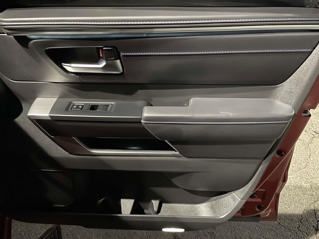 Used 2025 Toyota Tundra Platinum image 46