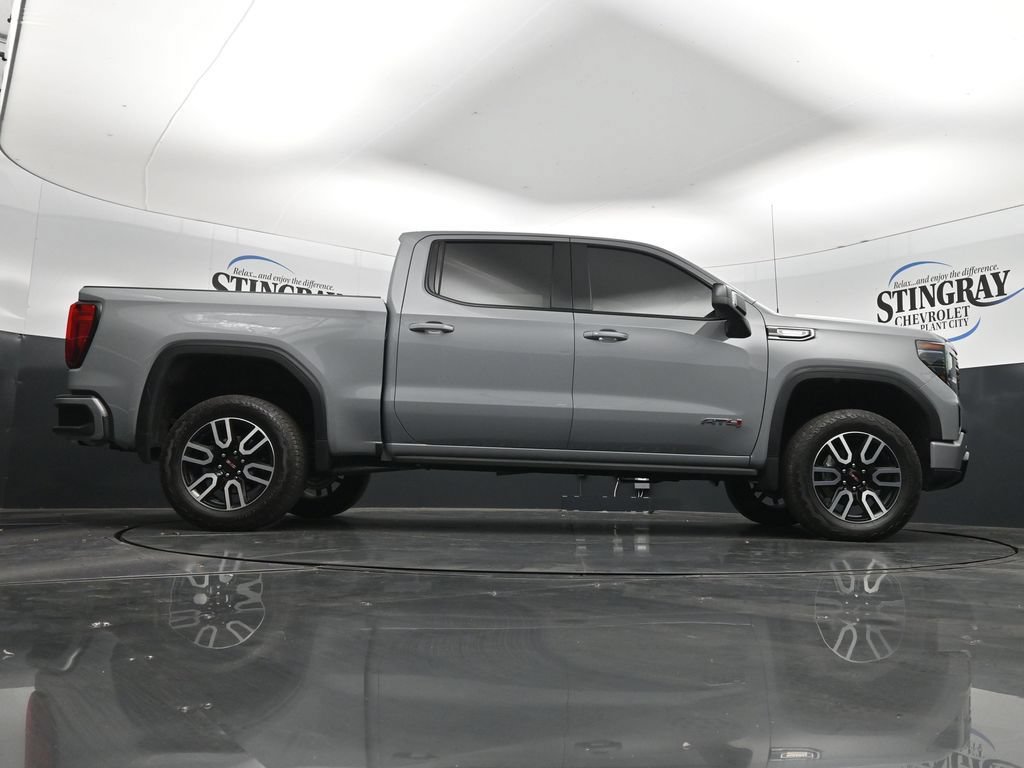 Certified 2025 GMC Sierra 1500 AT4 w/ AT4 Premium Package AWD/4WD image 33