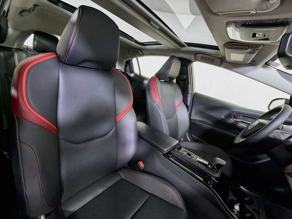 New 2027 Toyota Prius Plug-In Hybrid FWD image 23