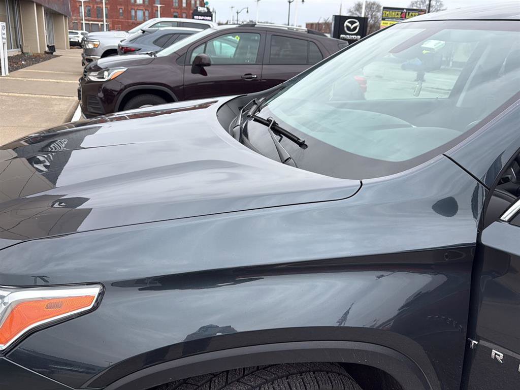 Used 2020 Chevrolet Traverse LT w/ LT Premium Package image 20