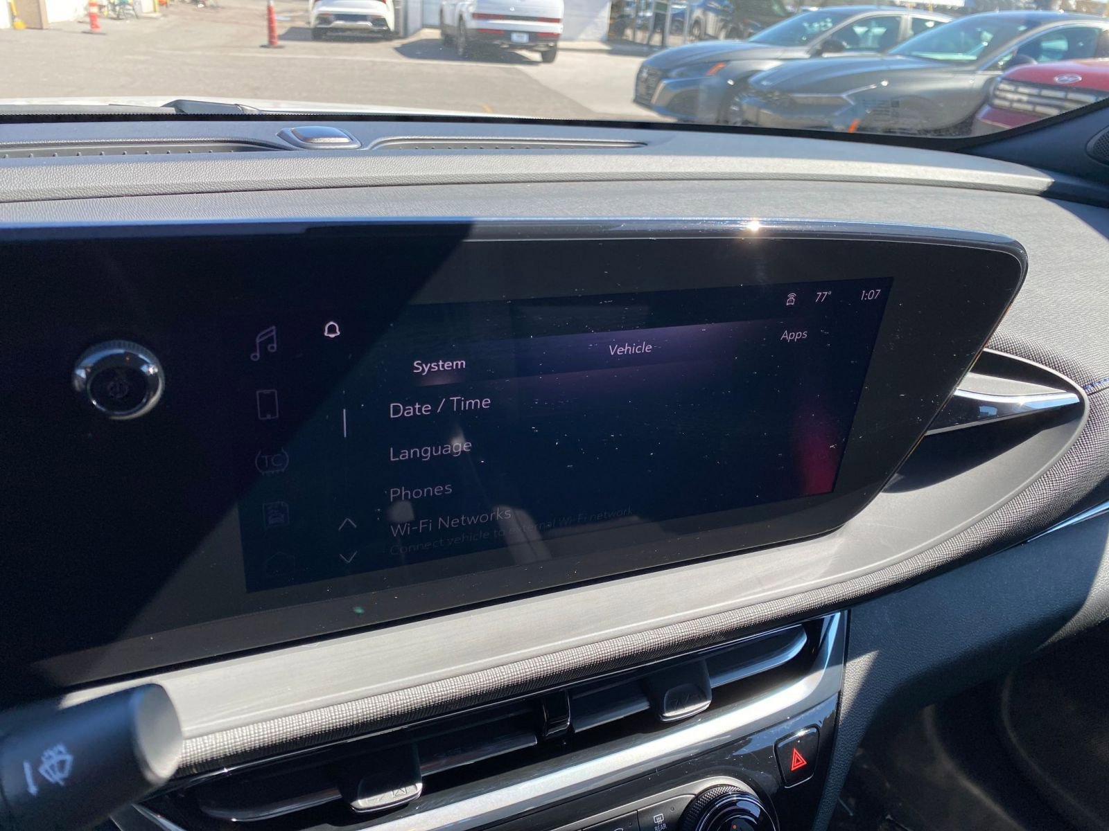 Used 2025 Buick Envista Sport Touring image 20