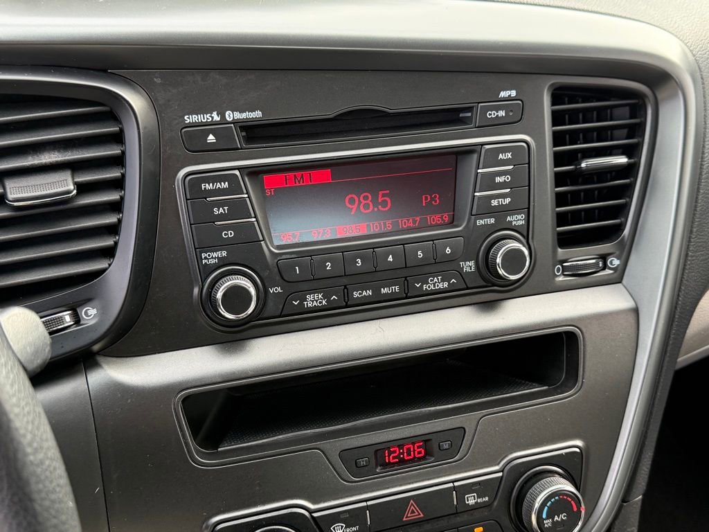 Used 2012 Kia Optima LX w/ Convenience Pkg image 23