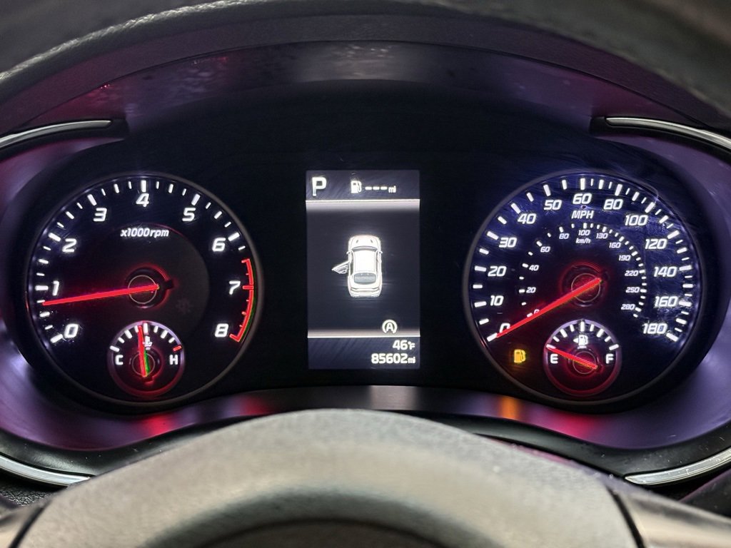 Used 2022 Kia Stinger GT-Line w/ Sun & Sound Package image 18