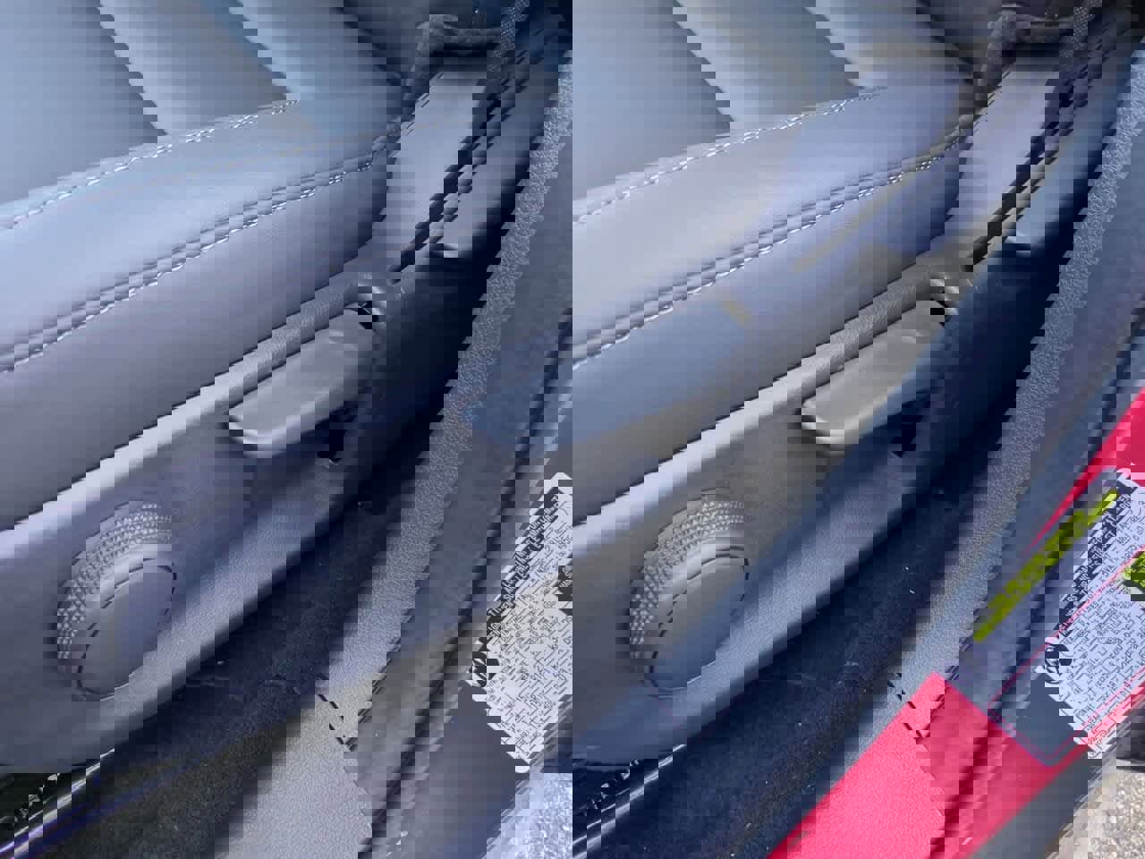 New 2025 MAZDA CX-30 AWD 2.5 S w/ Select Sport Pkg image 15