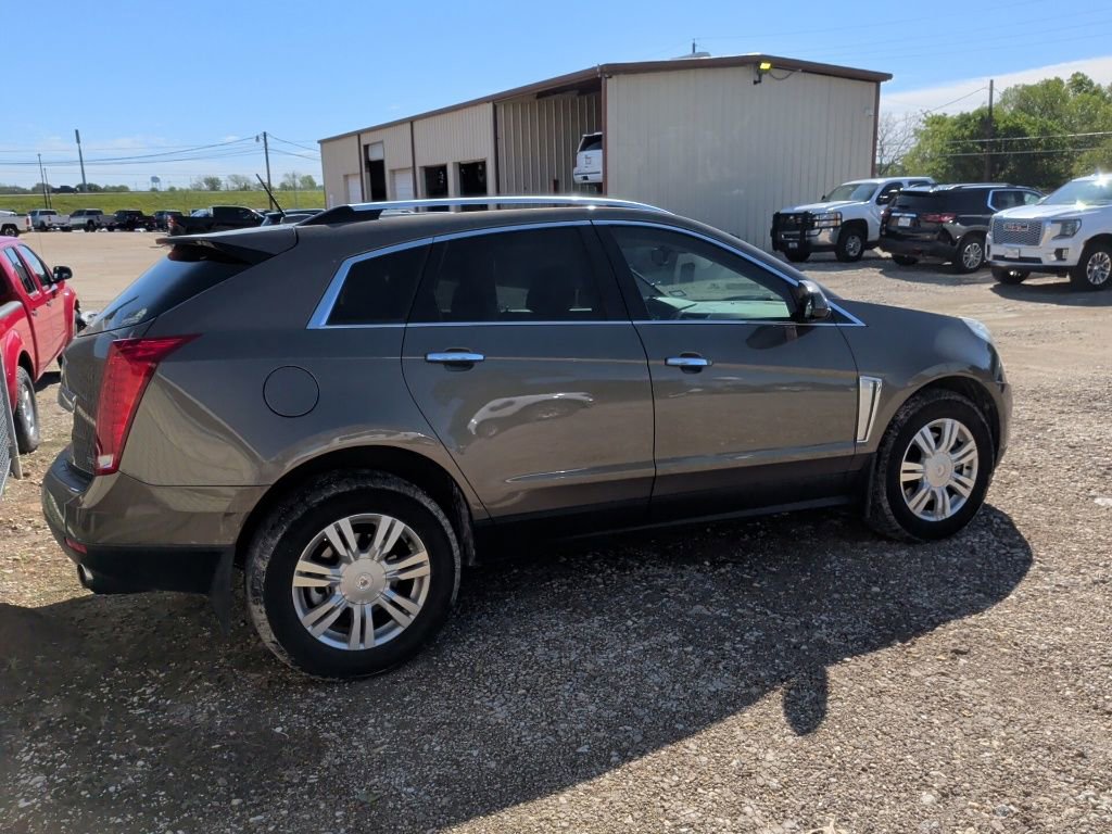 Used 2015 Cadillac SRX Luxury w/ Driver Awareness Package image 8