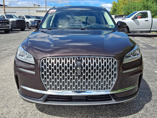 Used 2023 Lincoln Corsair Reserve w/ Equipment Group 202A AWD/4WD image 2