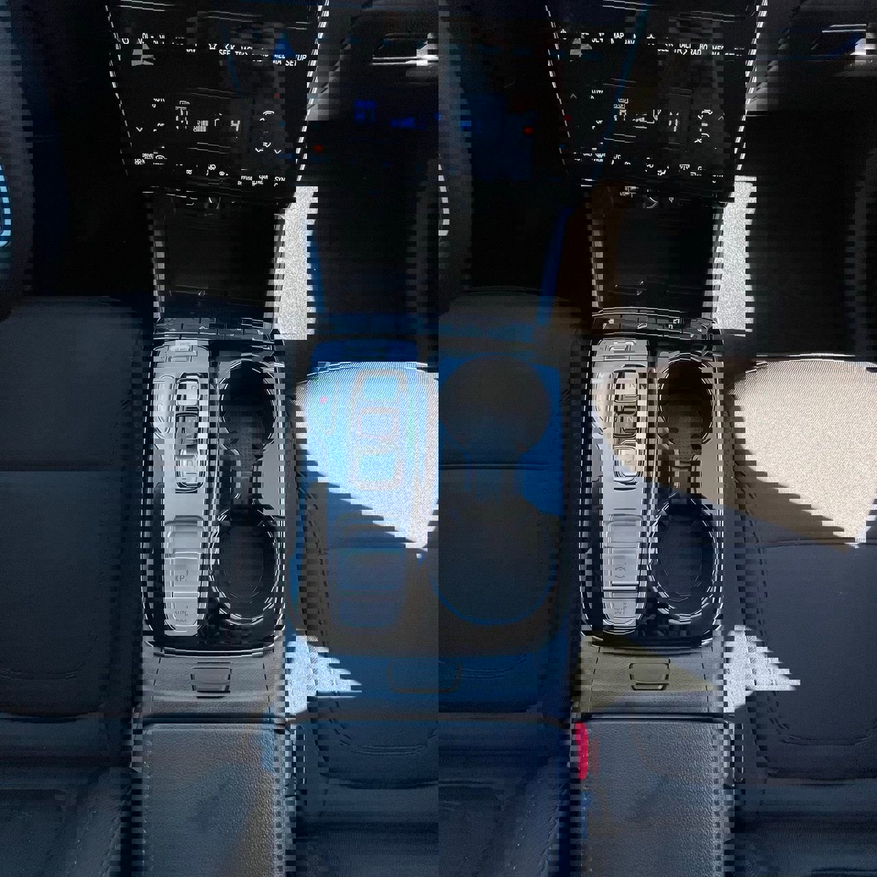 Used 2024 Hyundai Tucson Blue image 25