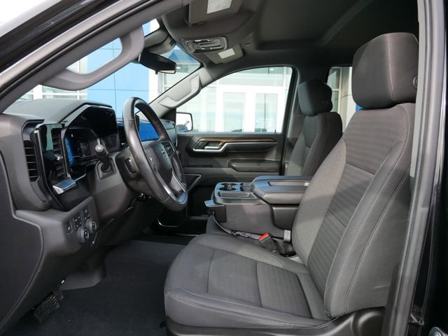 Used 2022 Chevrolet Silverado 1500 LT Trail Boss image 7