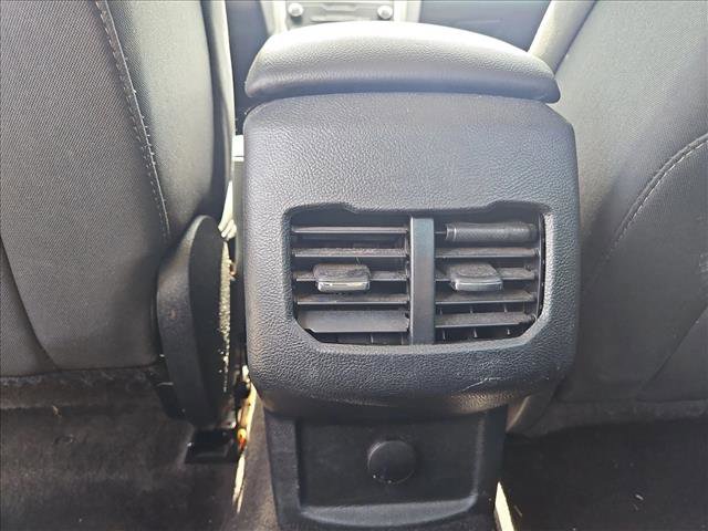 Used 2020 Ford Fusion SE image 12