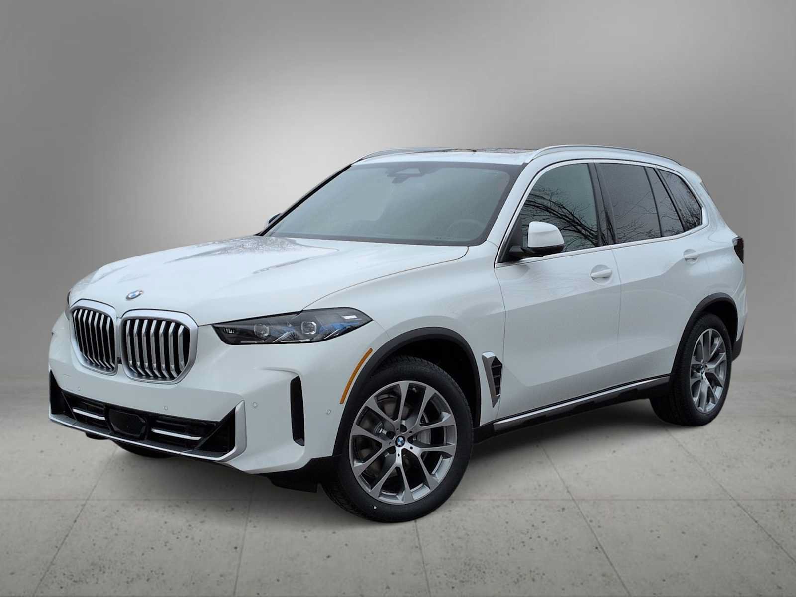 New 2026 BMW X5 xDrive40i w/ Premium Package