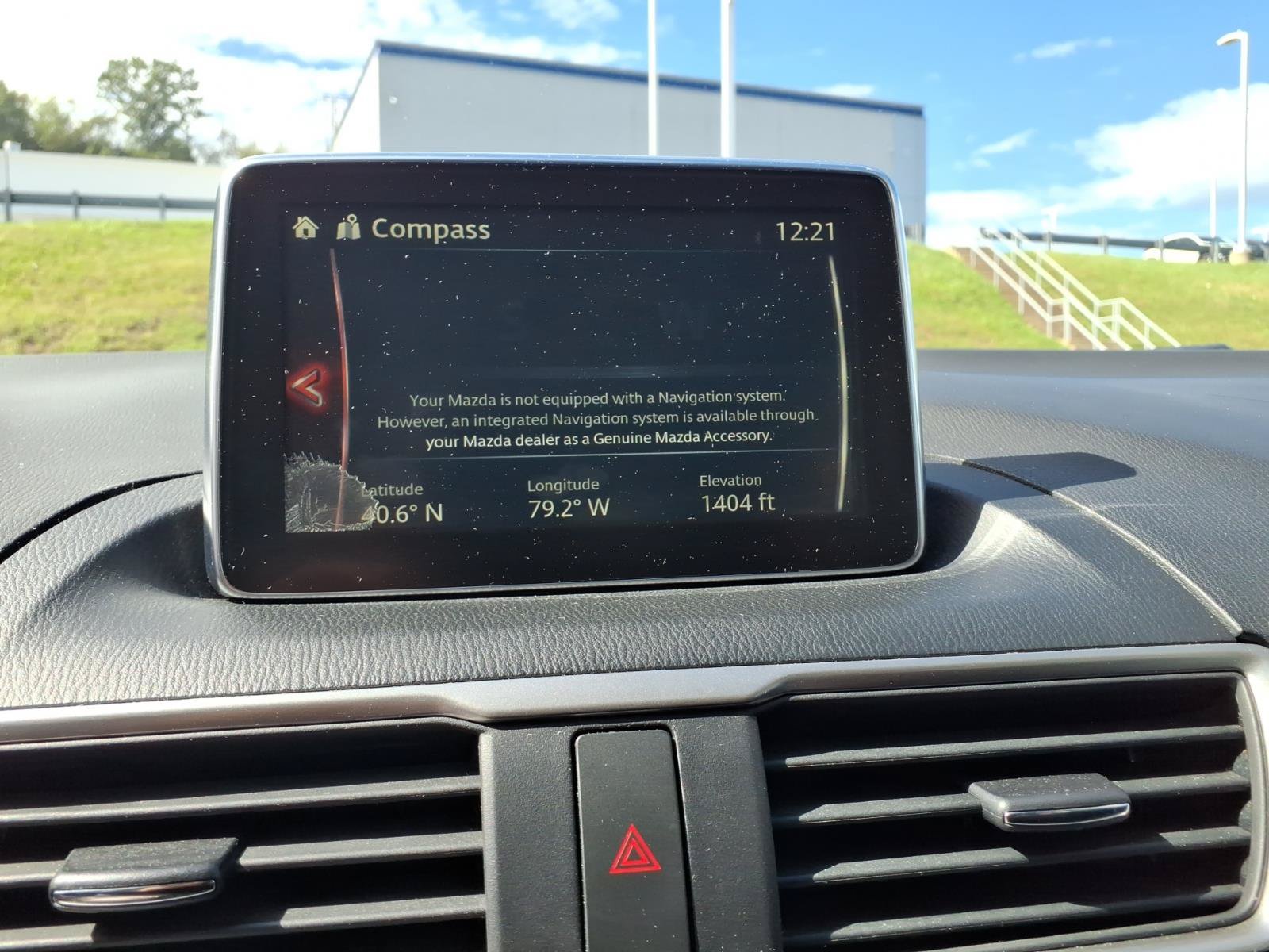 Used 2016 MAZDA MAZDA3 i Sport FWD image 29