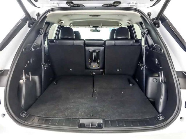 Used 2025 Mitsubishi Outlander SE AWD/4WD image 32
