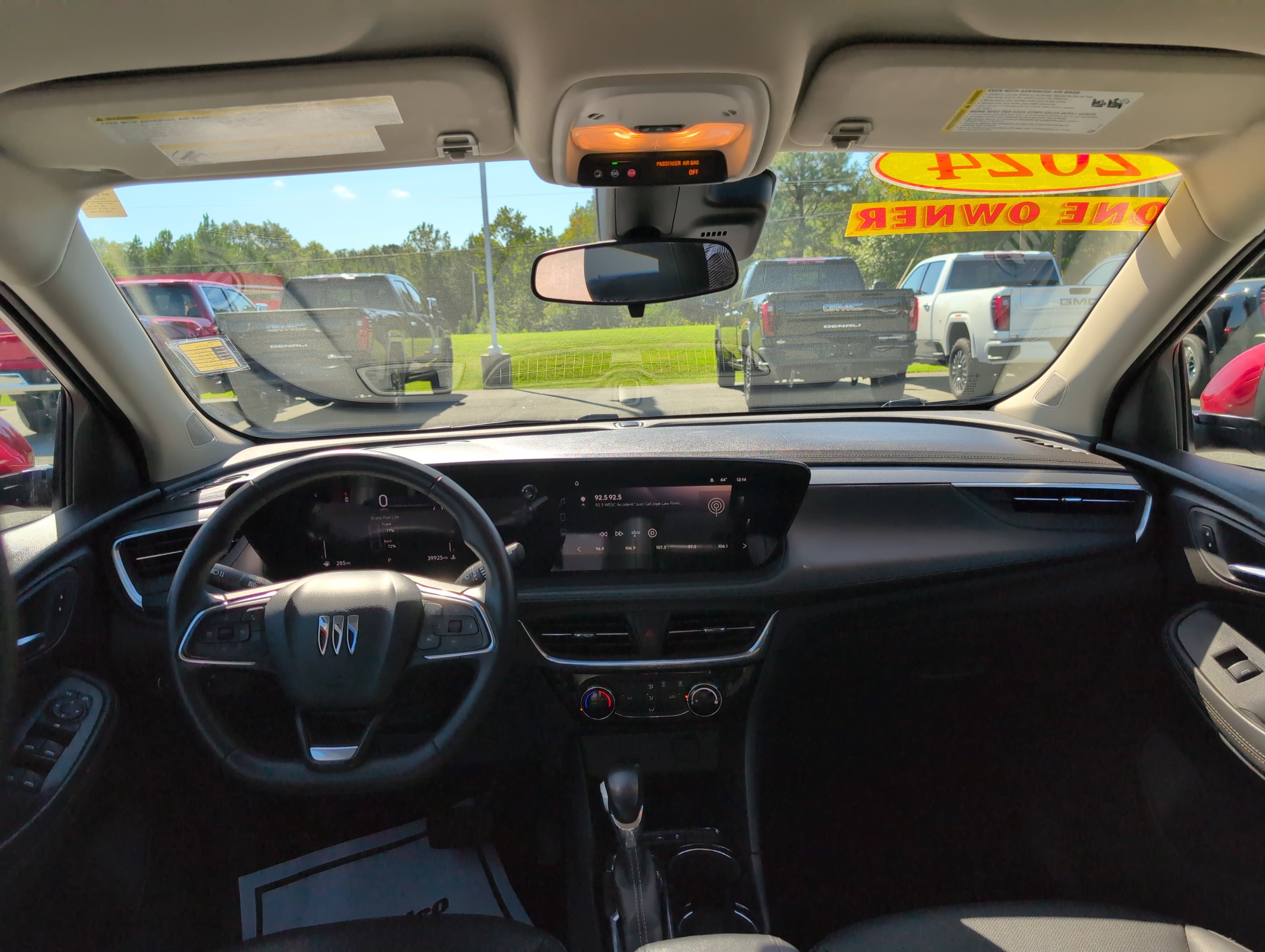 Used 2024 Buick Encore GX Sport Touring image 26