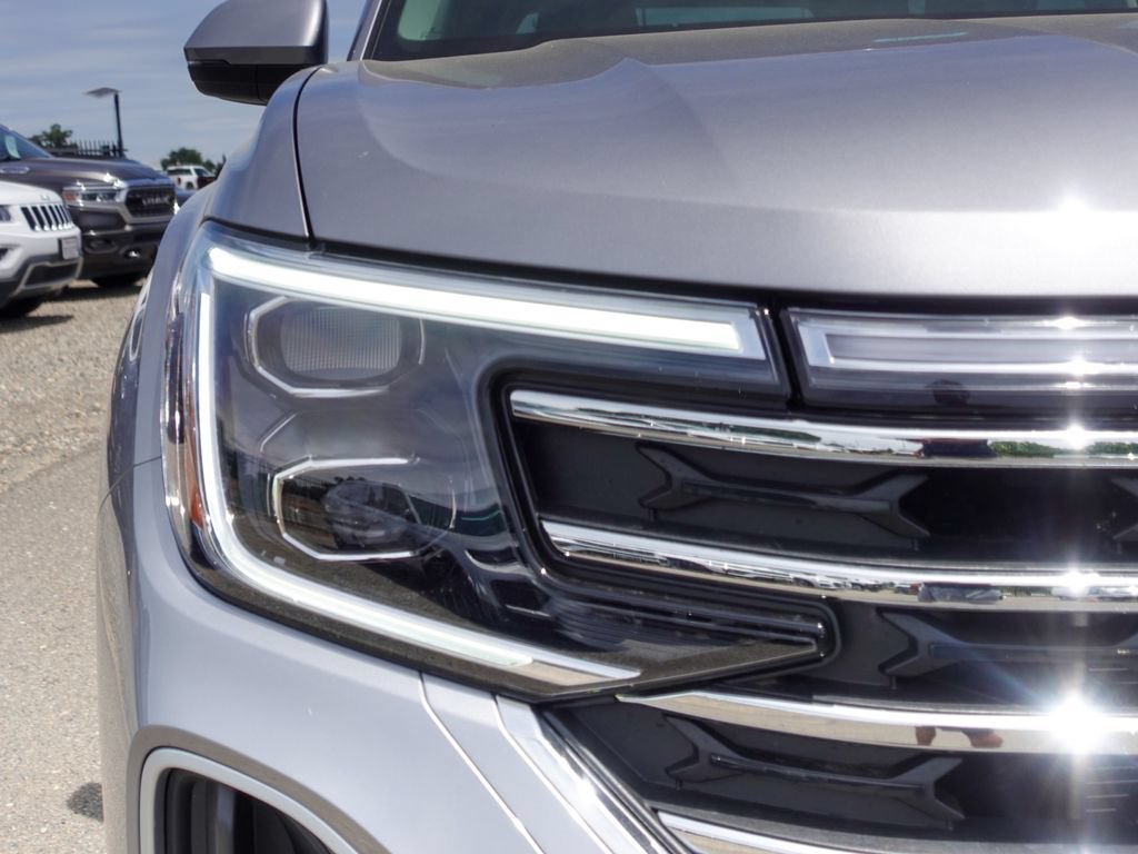 New 2026 Volkswagen Atlas SE FWD image 5