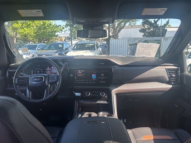 Used 2025 GMC Sierra 2500 AT4 AWD/4WD image 30