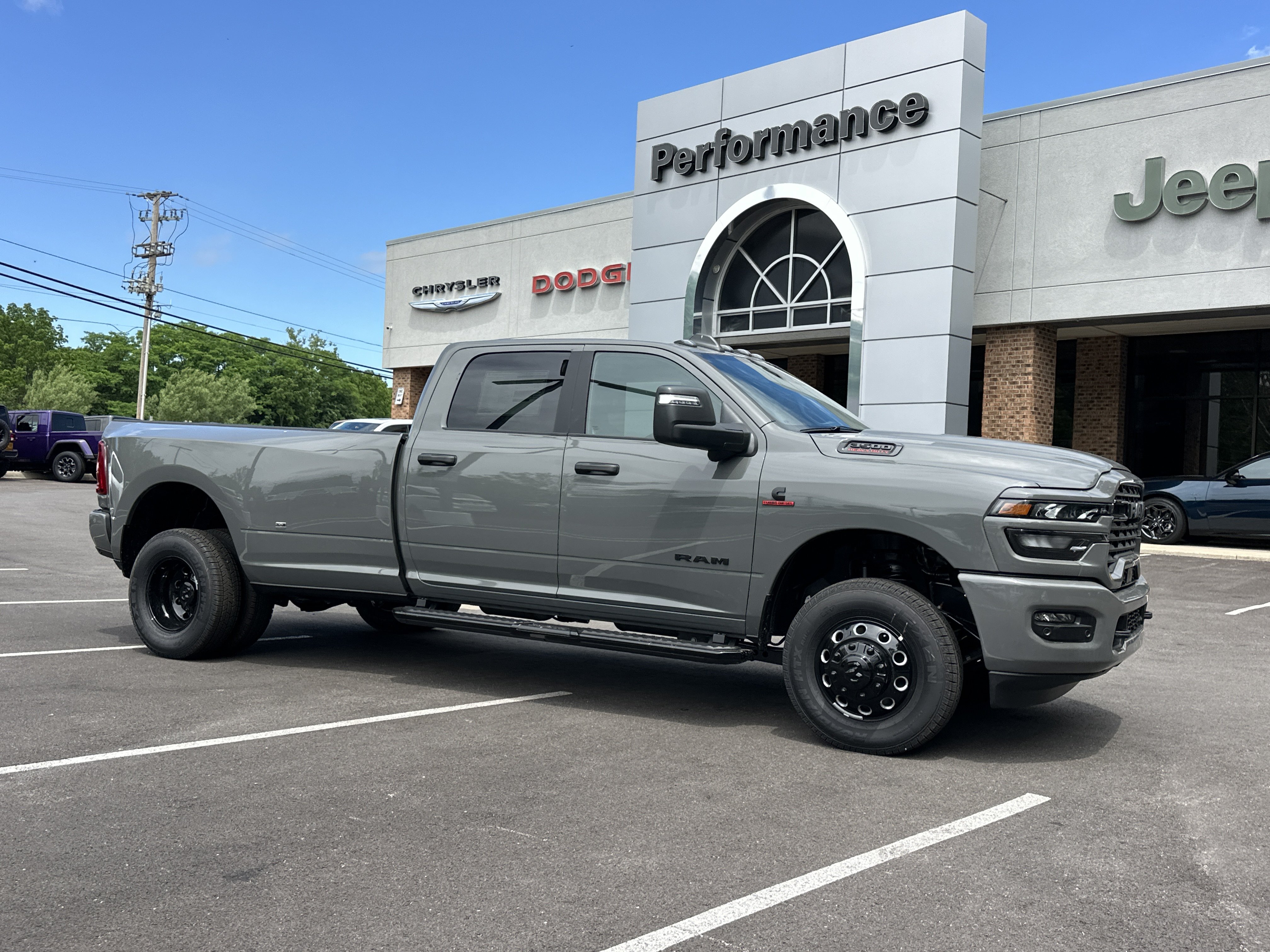 New 2026 RAM 3500 Big Horn AWD/4WD image 21