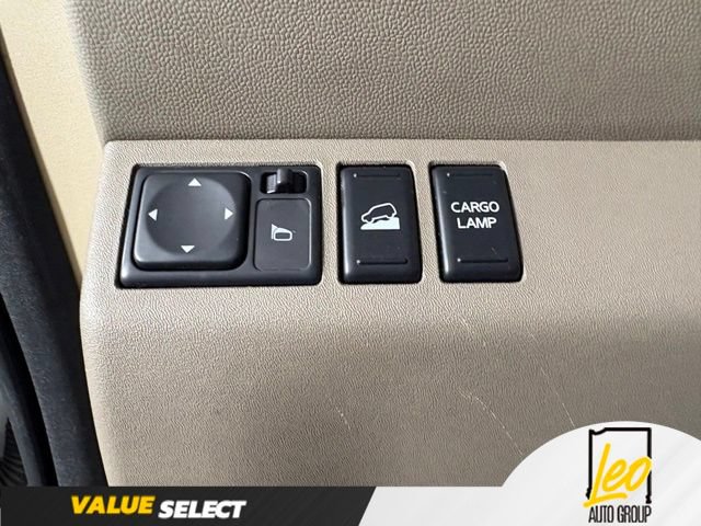 Used 2016 Nissan Frontier SV w/ SV Value Truck Package AWD/4WD image 12