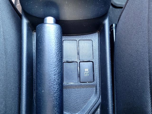 Used 2015 Toyota Yaris LE image 21