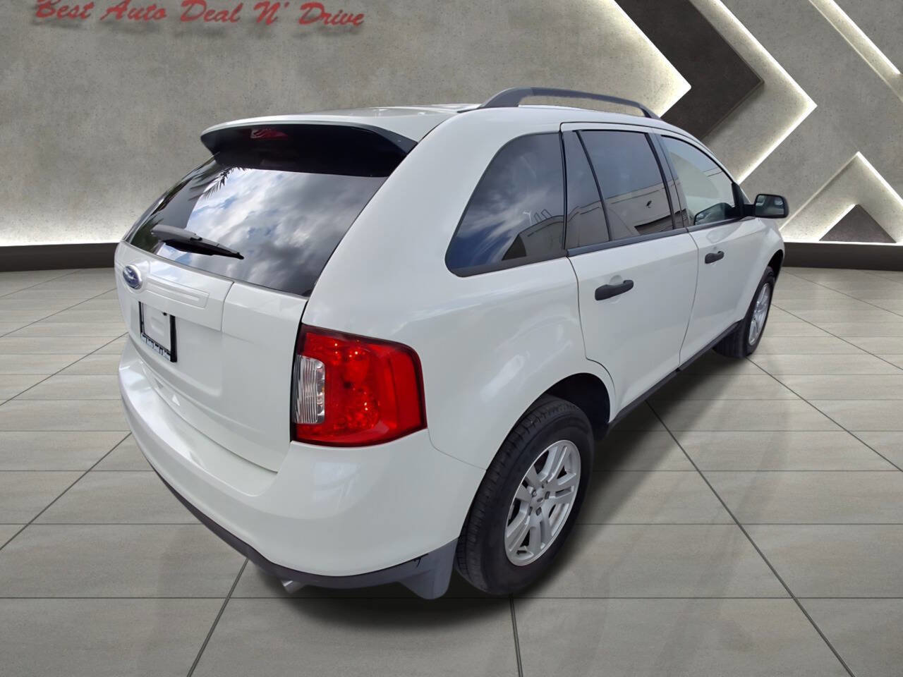 Used 2012 Ford Edge SE image 4
