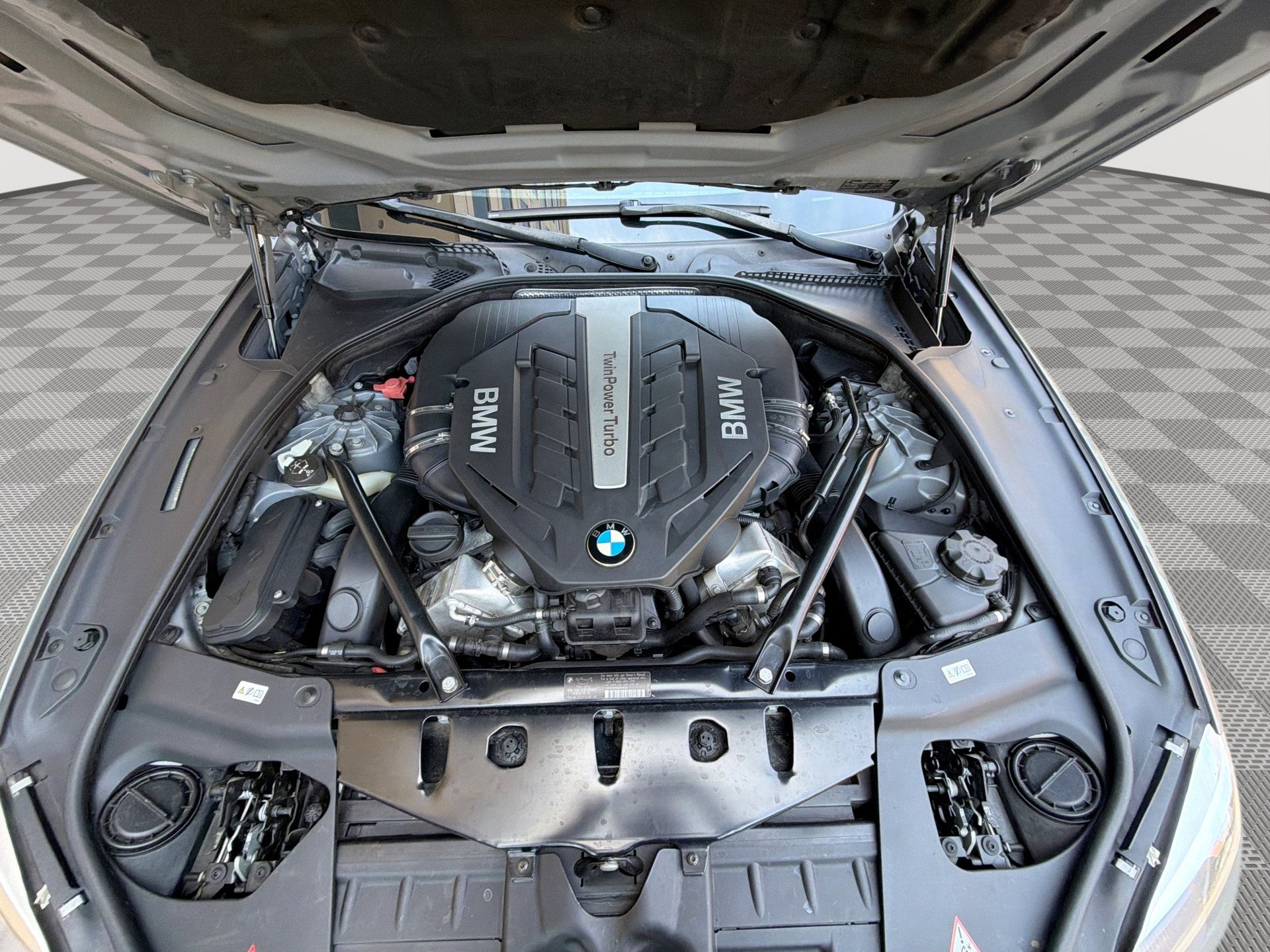Used 2012 BMW 650i Coupe RWD image 17