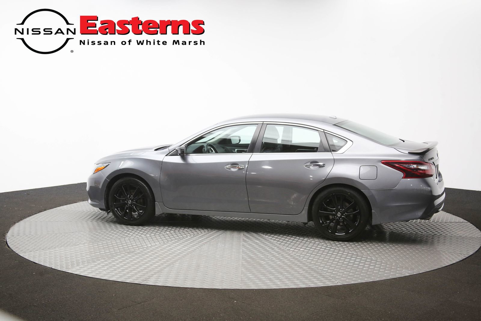 Used 2018 Nissan Altima 2.5 SR w/ SR Midnight Edition image 61