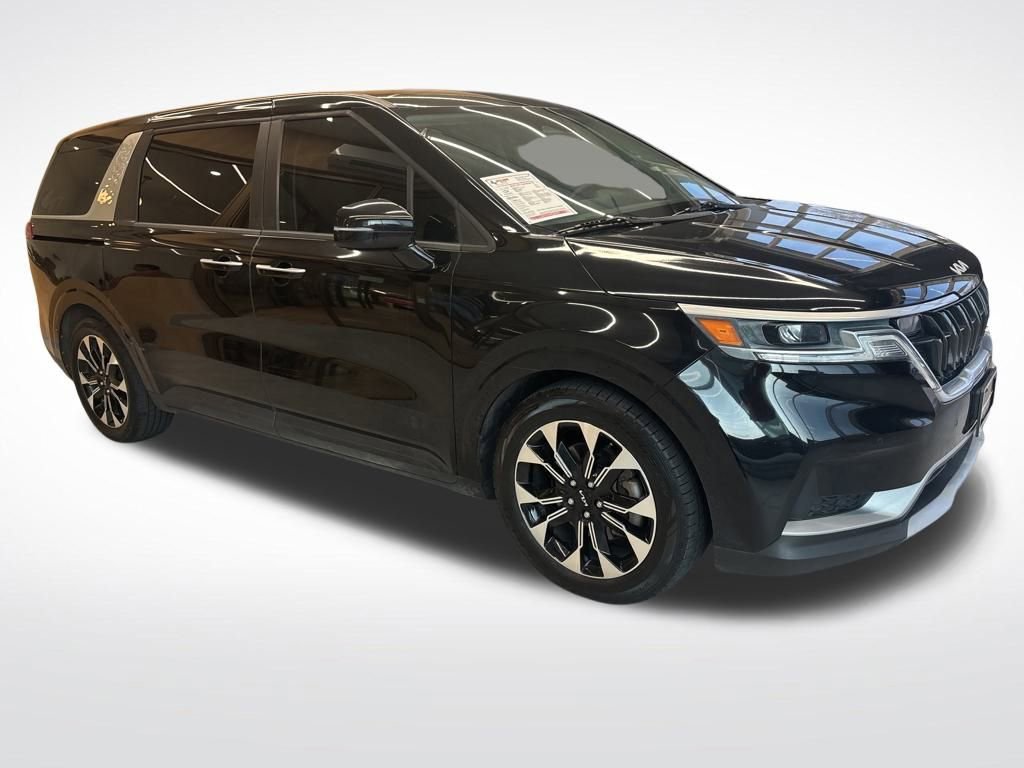 Certified 2022 Kia Carnival EX image 10