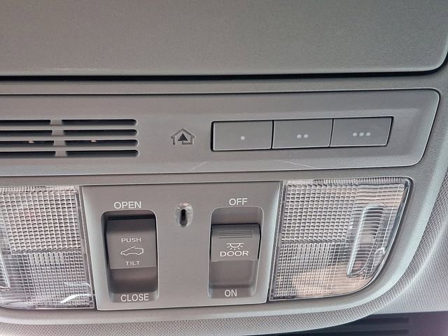 Used 2020 Honda CR-V EX-L image 32
