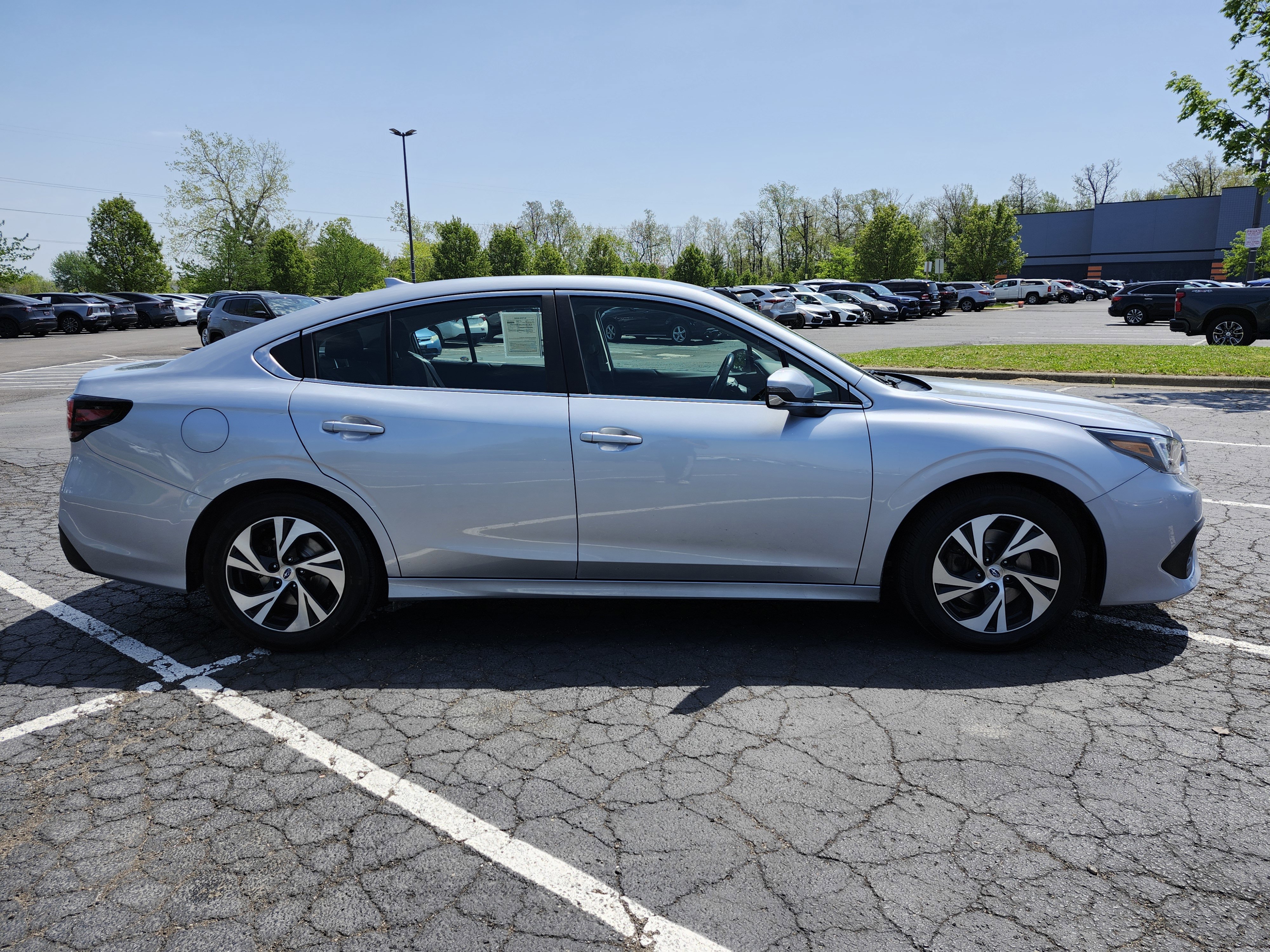 Used 2022 Subaru Legacy Premium AWD/4WD image 18