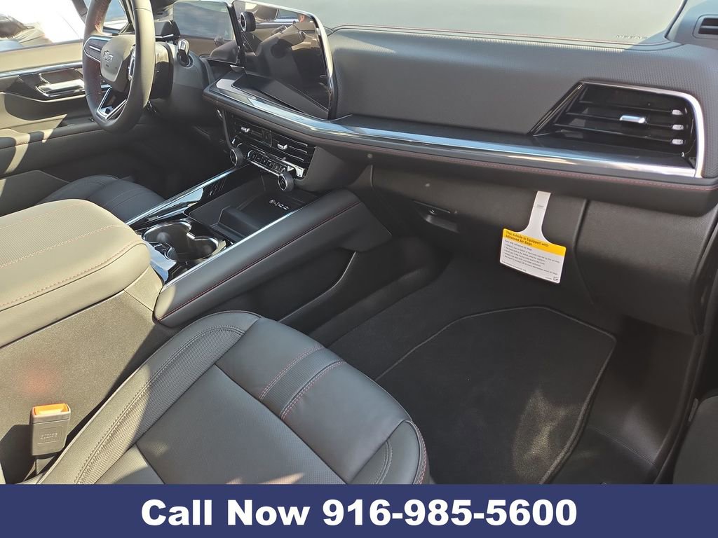 New 2026 Chevrolet Suburban RST image 33