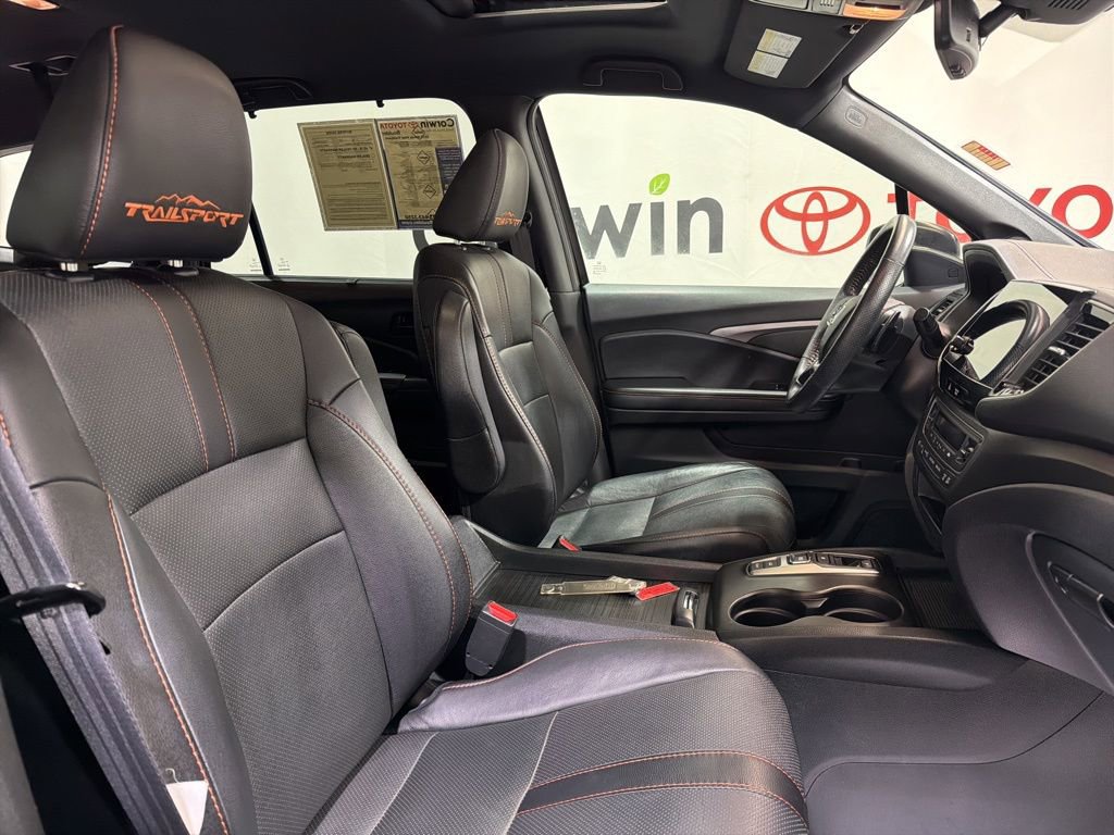 Used 2022 Honda Pilot TrailSport image 12