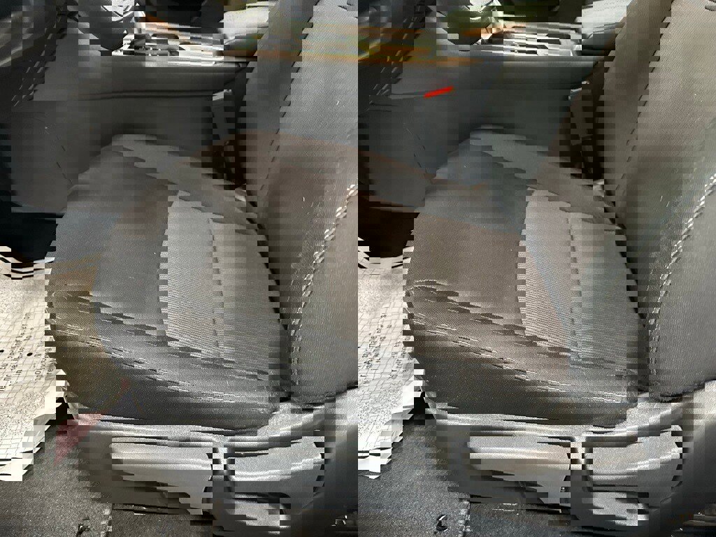 Used 2025 Nissan Sentra SV image 13