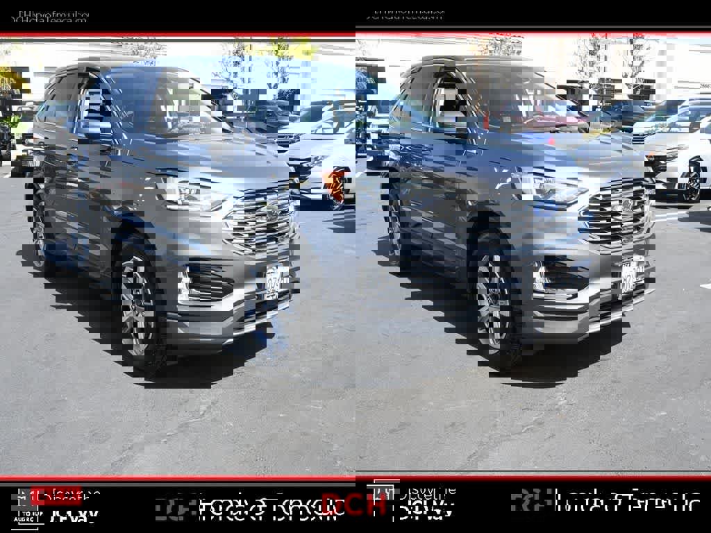 Used 2022 Ford Edge SEL w/ Convenience Package image 3