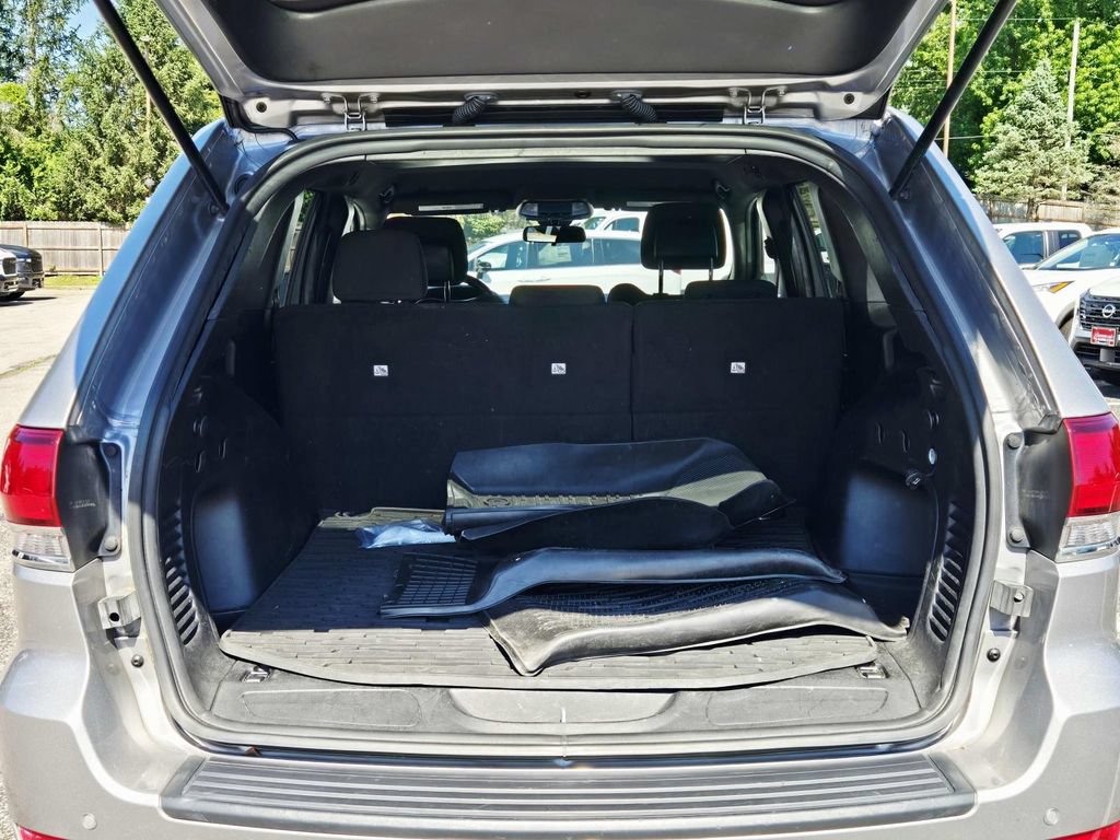 Certified 2021 Jeep Grand Cherokee Laredo AWD/4WD image 13