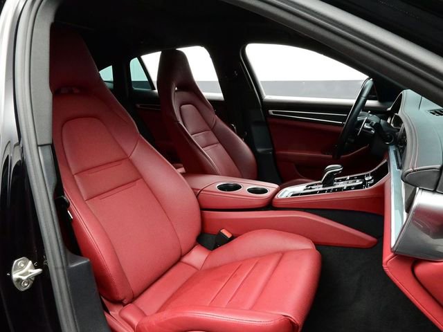 Certified 2023 Porsche Panamera 4 image 19