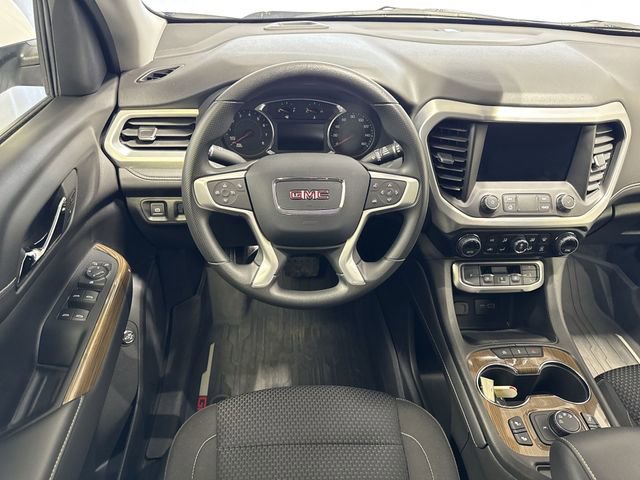 Certified 2023 GMC Acadia SLE w/ Driver Convenience Package image 15