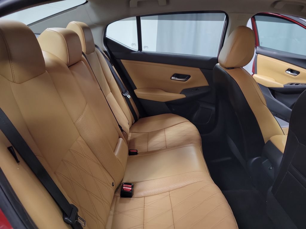 Used 2023 Nissan Sentra SV w/ SV Premium Package FWD image 33