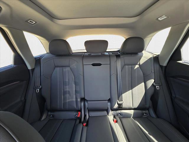 New 2025 Audi Q5 Premium Plus w/ Premium Plus image 16