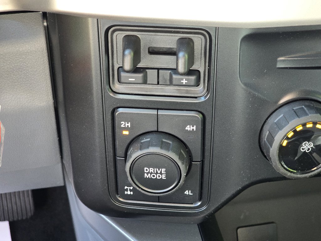 New 2026 Ford F350 XLT image 16