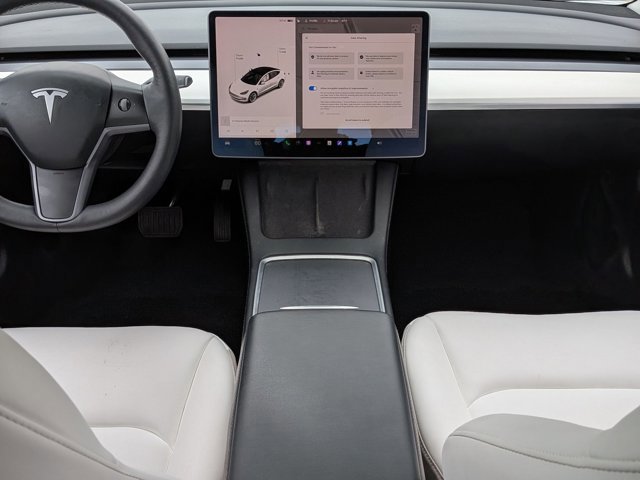 Used 2021 Tesla Model 3 Standard Range Plus image 20